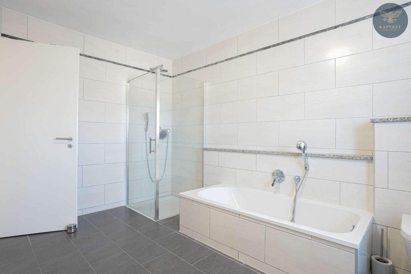 Immobilie in Mamming - Moderne & Energieeffiziente DHH in familienfreundlicher Lage - Bild 4