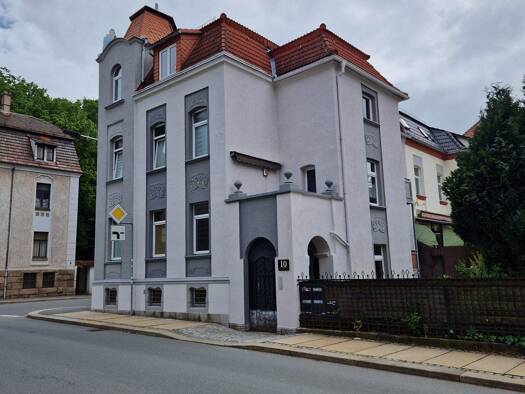 Wohnung zur Miete 220 € 2 Zimmer 43,5 m² 1. Geschoss frei ab sofort Alexander-v.-Humboldtstr. 10 Werdau 08412