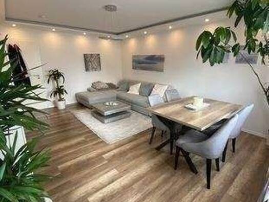 Wohnung zum Kauf 339.000 € 3 Zimmer 76 m² 2. Geschoss Eltingen Leonberg 71229
