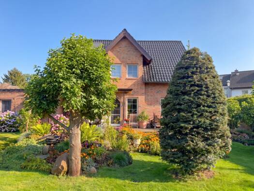 Einfamilienhaus zum Kauf 259.000 € 5 Zimmer 185 m² 819 m² Grundstück Leegebruch 16767