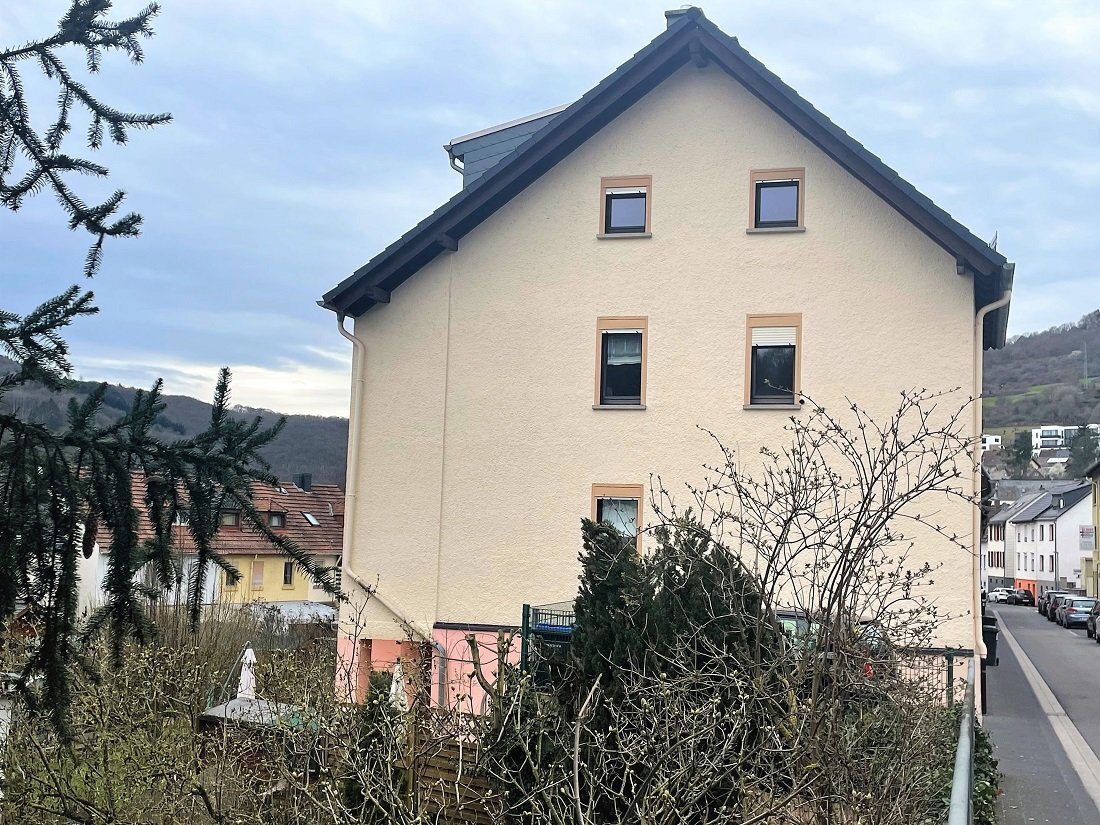 Einfamilienhaus zum Kauf 219.500 € 6 Zimmer 143 m²<br/>Wohnfläche 221 m²<br/>Grundstück Kirn 55606