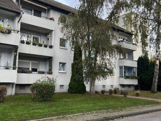 Wohnung zur Miete 517 € 4,5 Zimmer 72,7 m² 1. Geschoss frei ab 01.01.2026 Schwalbenweg 32 Holsterhausen Herne 44625