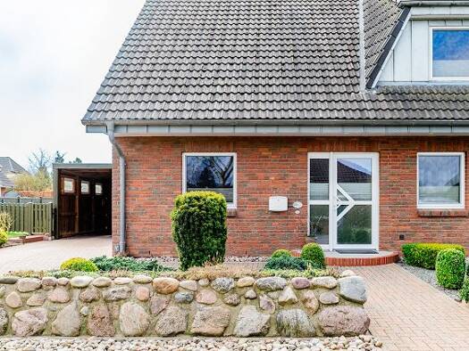 Doppelhaushälfte zum Kauf 328.000 € 4 Zimmer 131,3 m² 436 m² Grundstück Satrup 24986