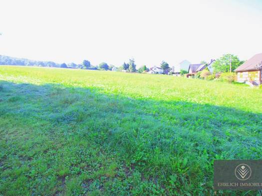 Grundstück zum Kauf 70.000 € 1.000 m² Grundstück Lengenfeld Lengenfeld 08485