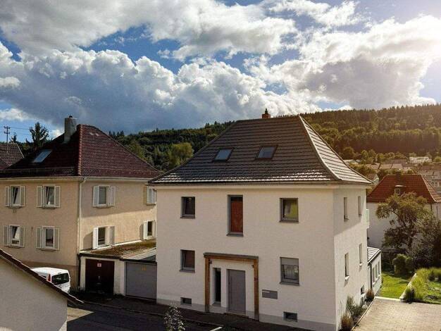 Mehrfamilienhaus zum Kauf provisionsfrei 799.000 € 12 Zimmer 291 m² 378 m² Grundstück frei ab sofort Tuttlingen Tuttlingen 78532