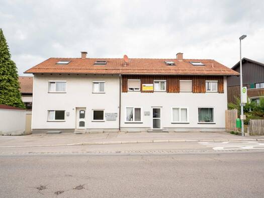 Mehrfamilienhaus zum Kauf als Kapitalanlage geeignet 1.500.000 € 13 Zimmer 256 m² 297 m² Grundstück St Mang Kempten (Allgäu) 87437