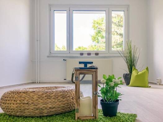 Wohnung zur Miete 317 € 3 Zimmer 58,5 m² 3. Geschoss Helbersdorfer Str. 8c Helbersdorf Chemnitz 09120
