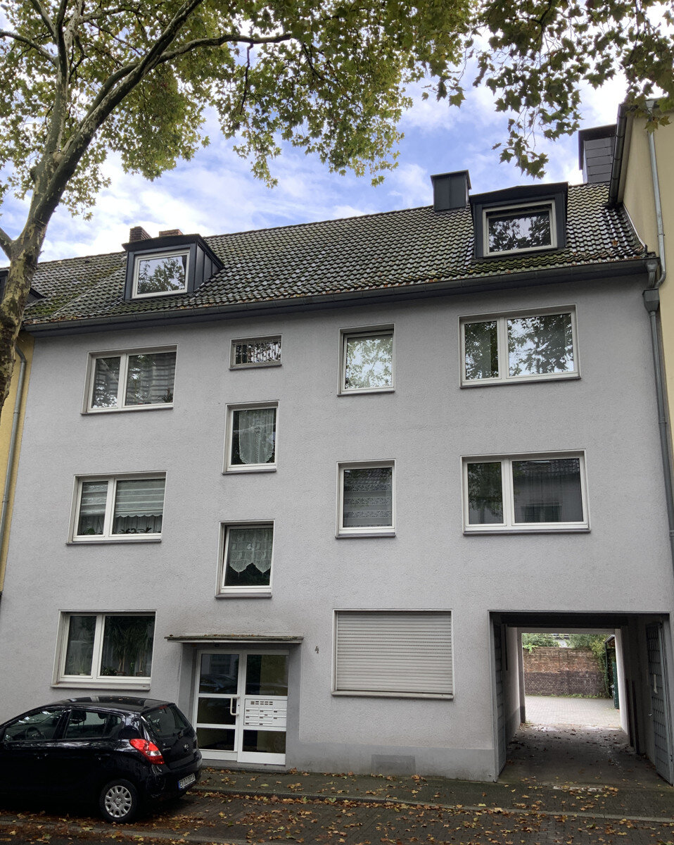 Haus zum Kauf 475.000 € 17 Zimmer 323 m²<br/>Wohnfläche Altenessen-Süd Essen / Altenessen-Süd 45326