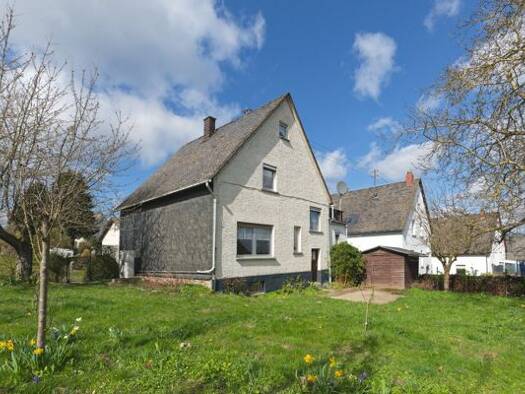 Einfamilienhaus zum Kauf 189.000 € 6 Zimmer 123 m² 645 m² Grundstück Mastershausen 56869