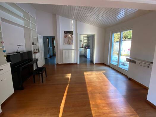 Einfamilienhaus zur Miete 2.500 € 5 Zimmer 143 m² 1.149 m² Grundstück frei ab 01.04.2026 Wohldorf-Ohlstedt Hamburg 22397