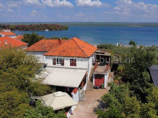 Haus zum Kauf 330.000 € 8 Zimmer 247 m² Sibenik