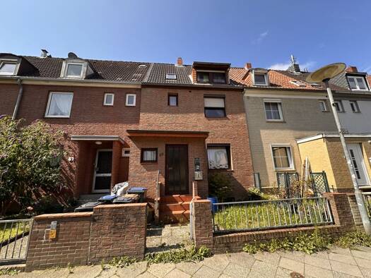 Mehrfamilienhaus zum Kauf 250.000 € 5 Zimmer 141,1 m² 180 m² Grundstück St. Lorenz Nord St. Lorenz-Nord 23554