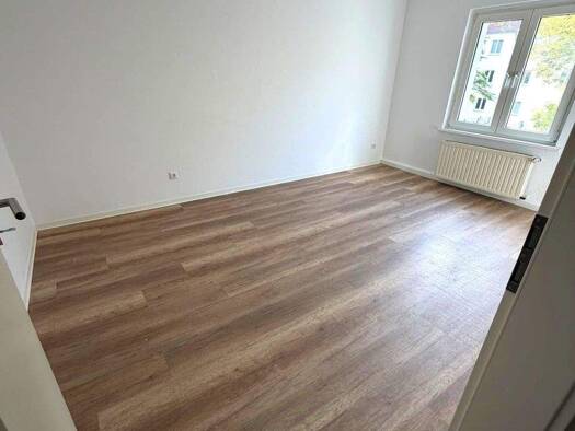 Wohnung zur Miete 500 € 2 Zimmer 51 m² Geschoss 2/3 frei ab sofort Neulindenau Leipzig 04179