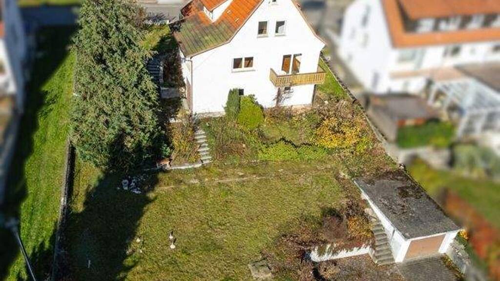 Einfamilienhaus zum Kauf provisionsfrei 198.000 € 5 Zimmer 119 m² 804 m² Grundstück Burladingen 72393