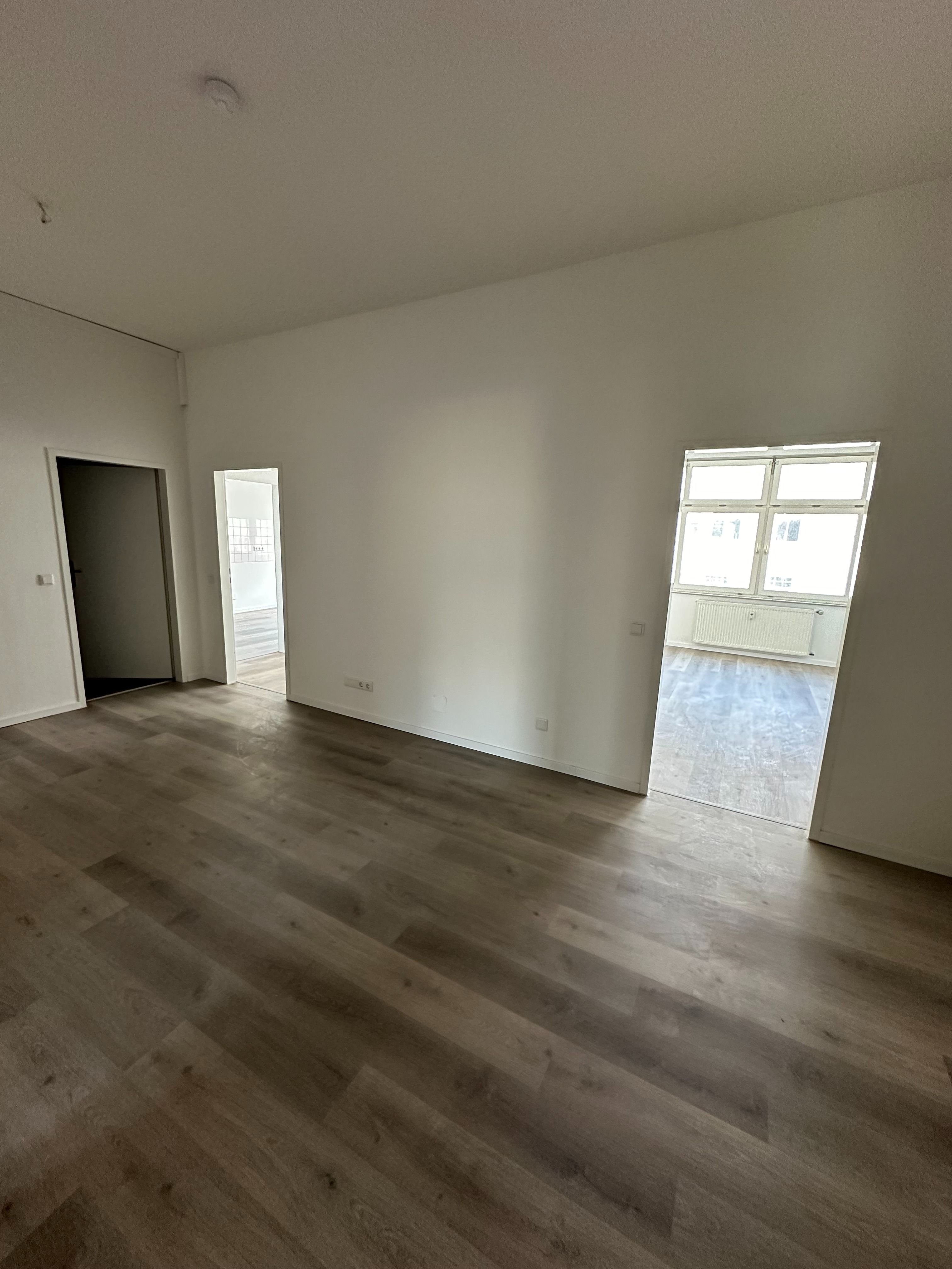 Wohnung zur Miete 1.200 € 3 Zimmer 104 m²<br/>Wohnfläche 3.<br/>Geschoss Herforder Straße 5-7 Güterbahnhof - Ost Bielefeld 33602