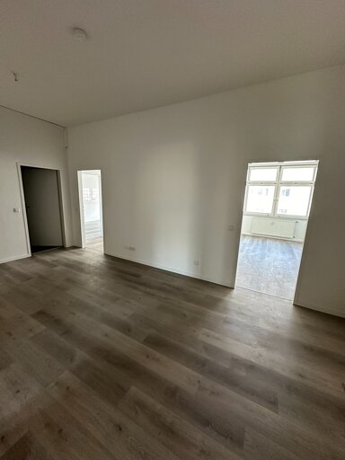 Wohnung zur Miete 1.200 € 3 Zimmer 104 m² 3. Geschoss Herforder Straße 5-7 Güterbahnhof - Ost Bielefeld 33602