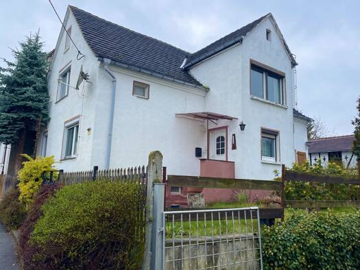 Einfamilienhaus zum Kauf 40.000 € 8 Zimmer 140 m² 375 m² Grundstück Döschwitz Kretzschau 06712