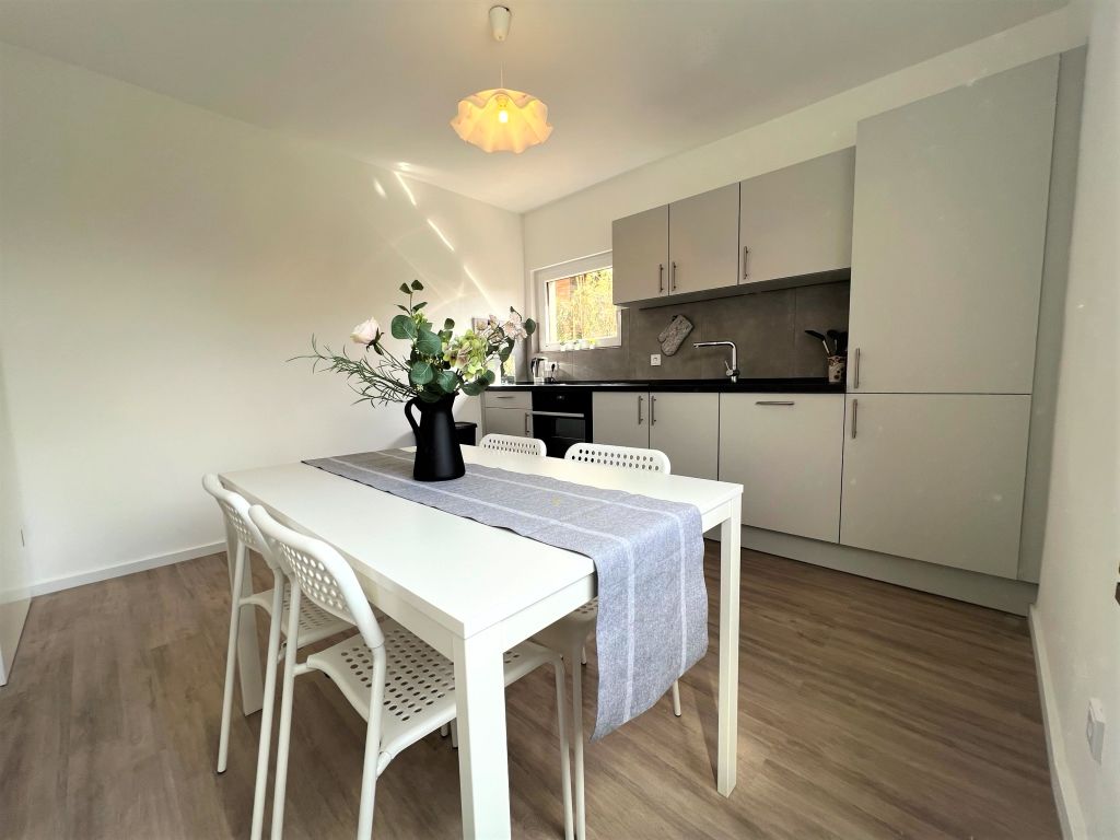 Wohnung zur Miete Wohnen auf Zeit 3.990 € 2 Zimmer 80 m²<br/>Wohnfläche ab sofort<br/>Verfügbarkeit Oberkülheim Bärbroich Bergisch Gladbach 51429