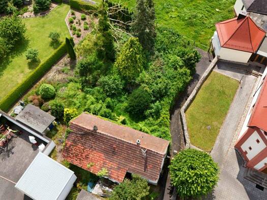 Einfamilienhaus zum Kauf provisionsfrei 60.000 € 4 Zimmer 86 m² 524 m² Grundstück Ufhausen Eiterfeld 36132