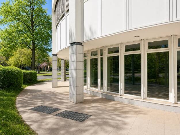 Laden zur Miete 14,90 € 130 m² Verkaufsfläche Südvorstadt-Ost Dresden 01217