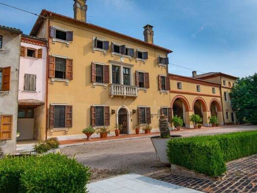Haus zum Kauf 950.000 € 1 m² Sorgà 37060