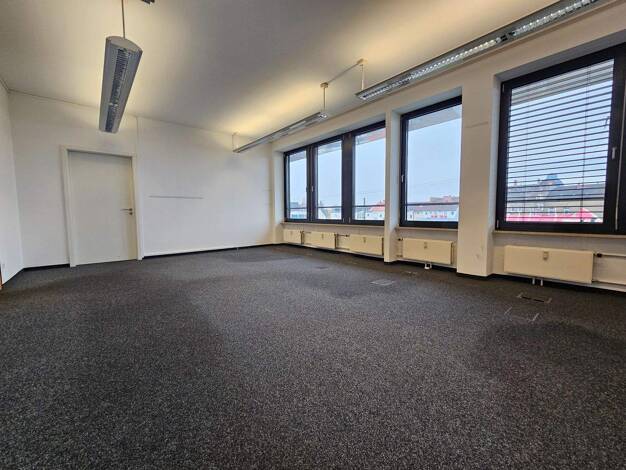 Bürofläche zur Miete provisionsfrei teilbar ab 844 m² Mitte Hannover 30175