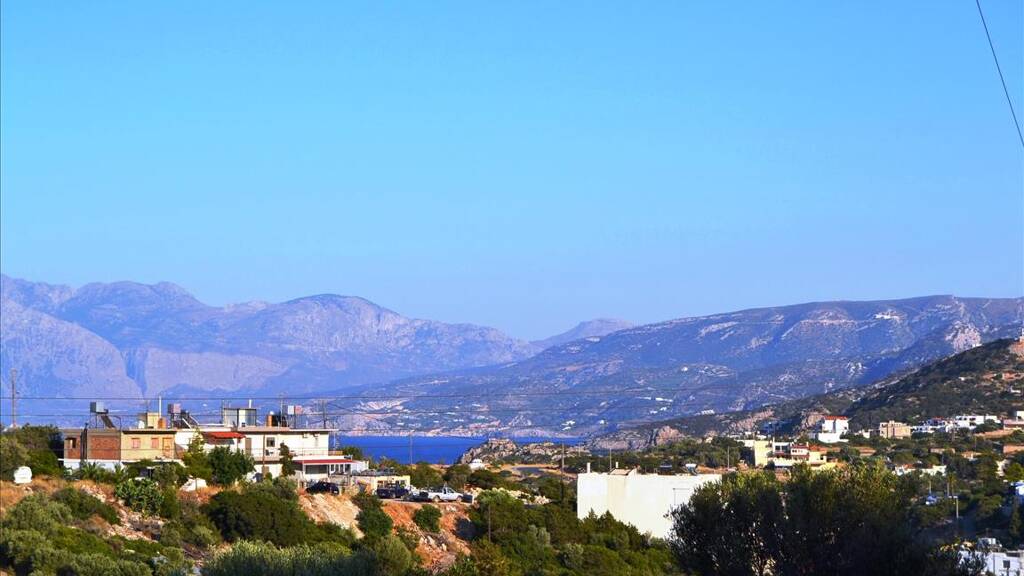 Land-/Forstwirtschaft zum Kauf 171.000 € 10.270 m² Grundstück Kreta