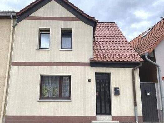 Einfamilienhaus zum Kauf 59.000 € 3 Zimmer 65 m² 298 m² Grundstück frei ab sofort Artern Artern/Unstrut 06556