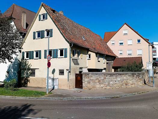 Einfamilienhaus zum Kauf provisionsfrei 180.000 € 4 Zimmer 81 m² 313 m² Grundstück Vaihingen an der Enz 71665