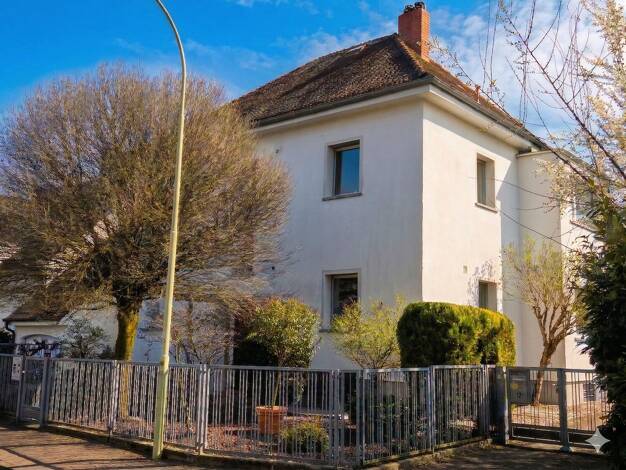 Einfamilienhaus zum Kauf 1.280.000 € 6 Zimmer 203 m² 439 m² Grundstück Bad Vilbel 61118