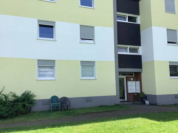 Wohnung zur Miete nur mit Wohnberechtigungsschein 357 € 2,5 Zimmer 58,2 m² 1. Geschoss frei ab 18.04.2026 Görlitzer Str. 9 Butendorf Gladbeck 45968
