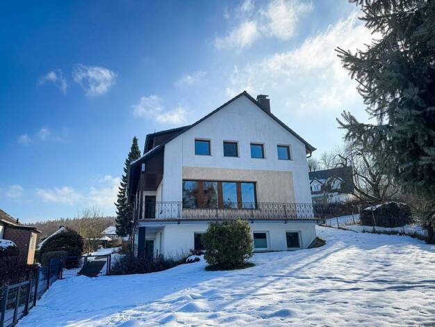 Haus zum Kauf 660.000 € 8 Zimmer 248 m² 1.900 m² Grundstück Oberkaufungen Kaufungen 34260