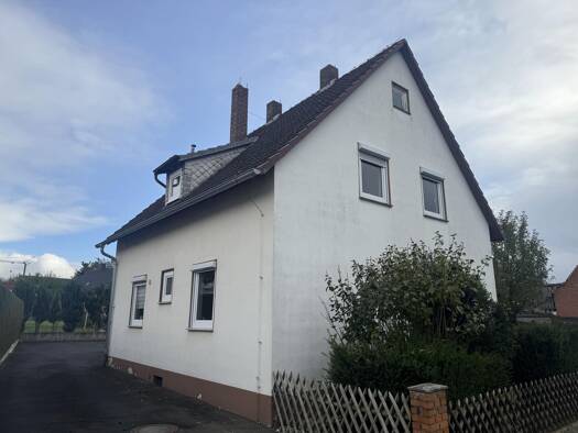Einfamilienhaus zum Kauf 185.000 € 7 Zimmer 107 m² 652 m² Grundstück Wellen Edertal 34549