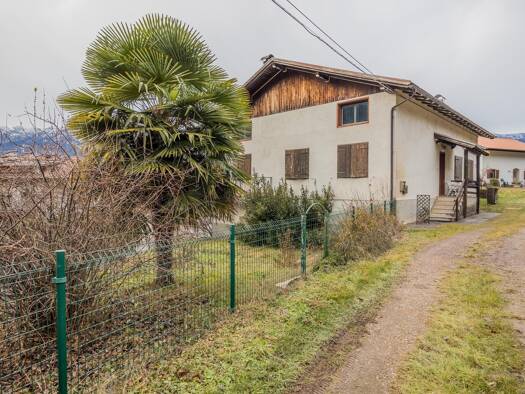 Haus zum Kauf 600.000 € 4 Zimmer 364 m² 600 m² Grundstück frei ab sofort Salurn an der Weinstraße