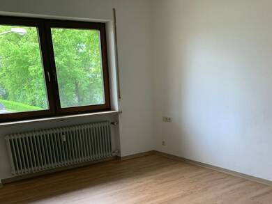 Wohnung zur Miete 520 € 3 Zimmer 81 m² Geschoss 1/1 frei ab 01.11.2025 Gerolzhofen Gerolzhofen 97447