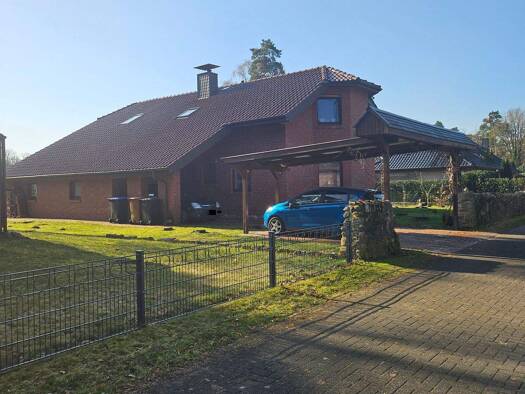 Mehrfamilienhaus zum Kauf 250.000 € 6 Zimmer 203 m² 938 m² Grundstück frei ab 01.11.2026 Bahrenborstel Bahrenborstel 27245