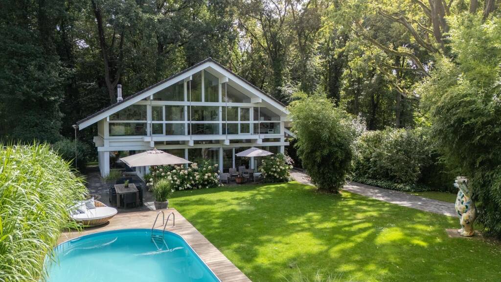 Einfamilienhaus zum Kauf 2.400.000 € 5 Zimmer 242 m² 1.210 m² Grundstück Wannsee Berlin 14109