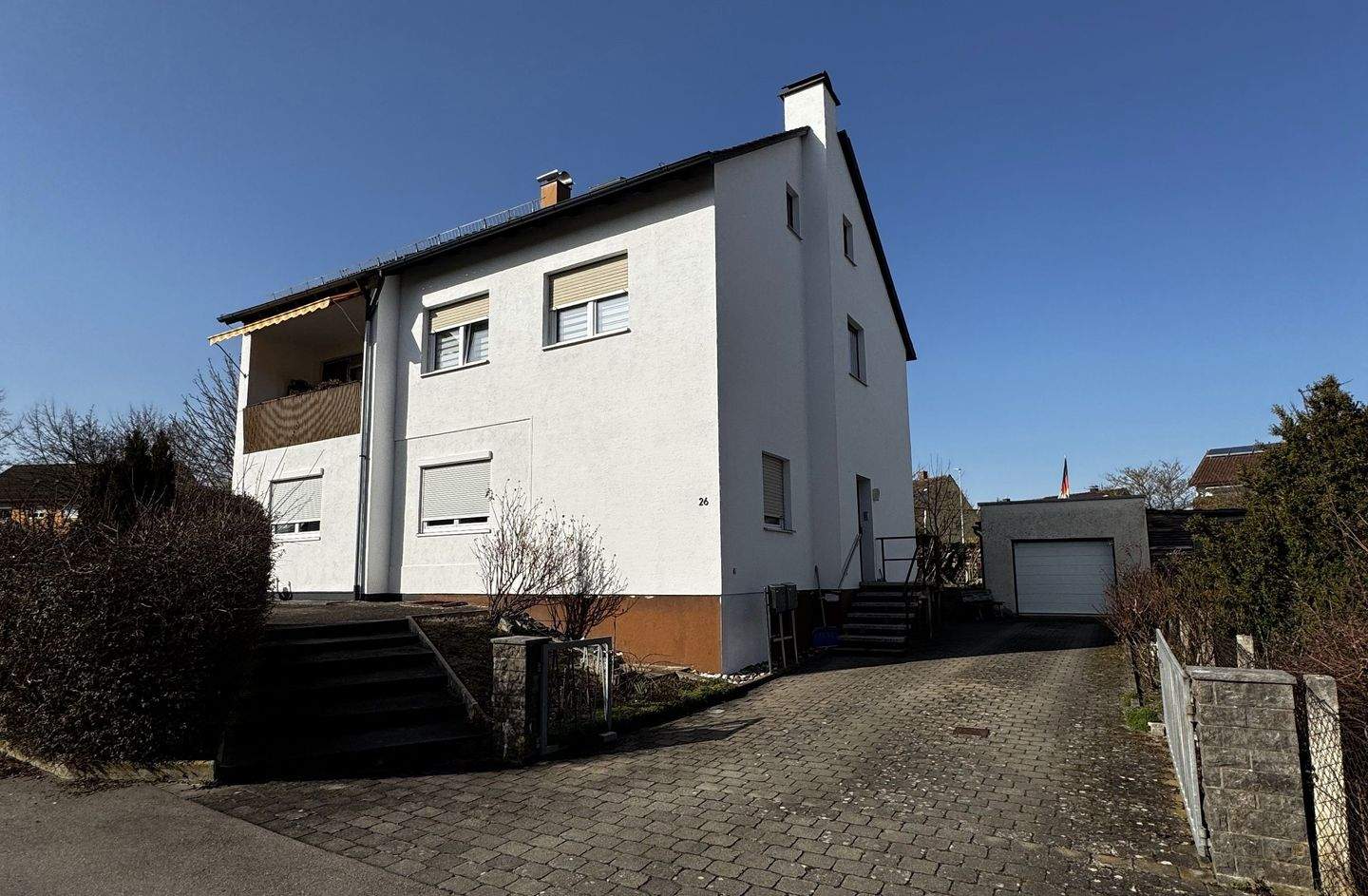 Immobilie in Herbrechtingen - Mehrfamilienhaus mit Potenzial in Herbrechtingen – großzügiges Grundstück und flexible Nutzung - Bild 0