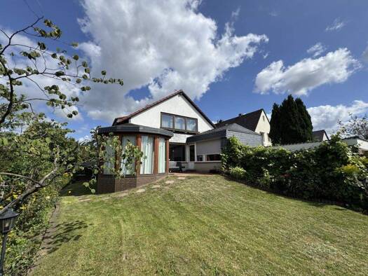 Einfamilienhaus zum Kauf 339.000 € 8 Zimmer 185 m² 738 m² Grundstück Kattenhagen Kernstadt Nord Peine 31224