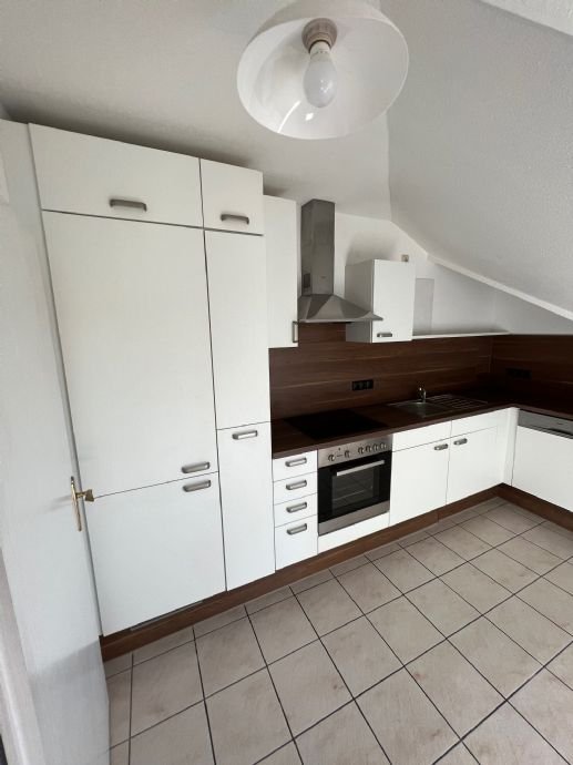 Wohnung zur Miete 940 € 6 Zimmer 92 m²<br/>Wohnfläche 3.<br/>Geschoss 01.02.2025<br/>Verfügbarkeit Büren Lotte 49504