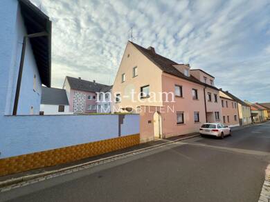 Mehrfamilienhaus zum Kauf als Kapitalanlage geeignet 595.000 € 708 m² 561 m² Grundstück Schnaittenbach Schnaittenbach 92253