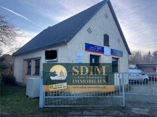 Haus zum Kauf 149.000 € 4 Zimmer 1.330 m² Grundstück Ströbitz Cottbus 03046