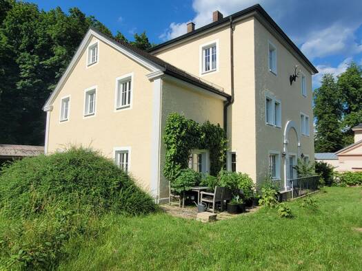 Wohnung zur Miete 1.490 € 5 Zimmer 143 m² 2. Geschoss Donaustauf Donaustauf 93093