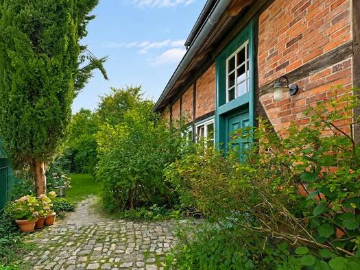 Mehrfamilienhaus zum Kauf 680.000 € 10 Zimmer 290 m² 607 m² Grundstück Bordenau Neustadt am Rübenberge 31535