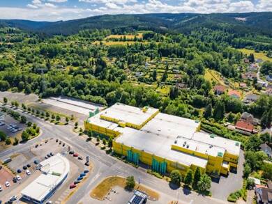 Logistikzentrum zur Miete provisionsfrei 25.000 m² Lagerfläche teilbar von 500 m² bis 25.000 m² Meininger Straße/Hauptstraße 3-11 Mäbendorf Suhl 98529