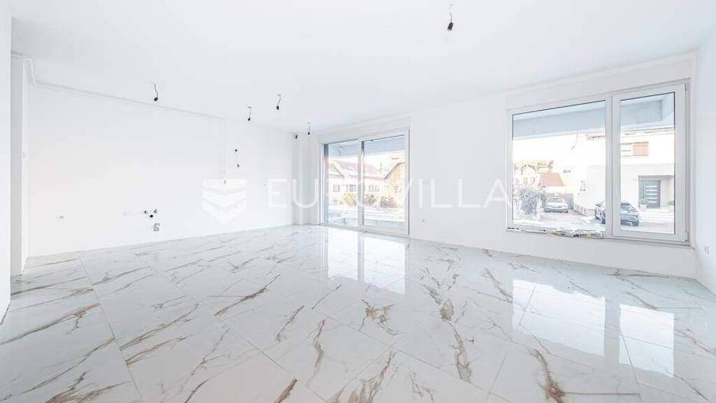 Büro zum Kauf 357.340 € 3 Zimmer Centar Velika Gorica 10410