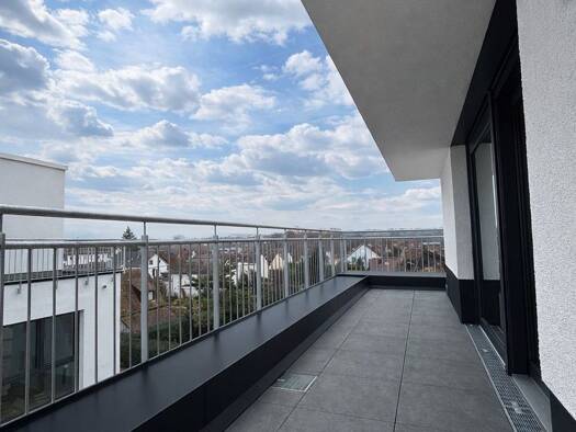 Penthouse zur Miete 1.040 € 2 Zimmer 63 m² Geschoss 3/3 frei ab 01.04.2026 Heilbronner Straße Kochendorf Bad Friedrichshall 74177