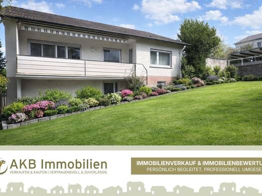 Einfamilienhaus zum Kauf 220.000 € 3 Zimmer 141,4 m² 592 m² Grundstück Lauterbach 36341