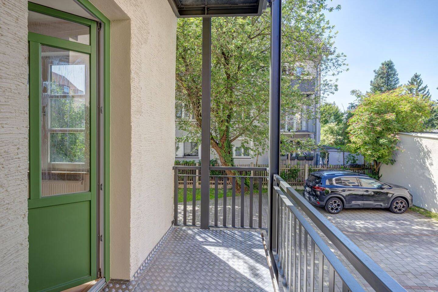 Property thumbnail 6