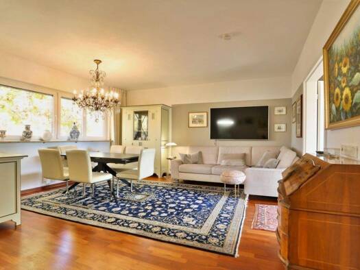 Wohnung zum Kauf 349.000 € 2 Zimmer 58 m² 4. Geschoss frei ab sofort Mittelstr. 24 Süd Stuttgart 70180